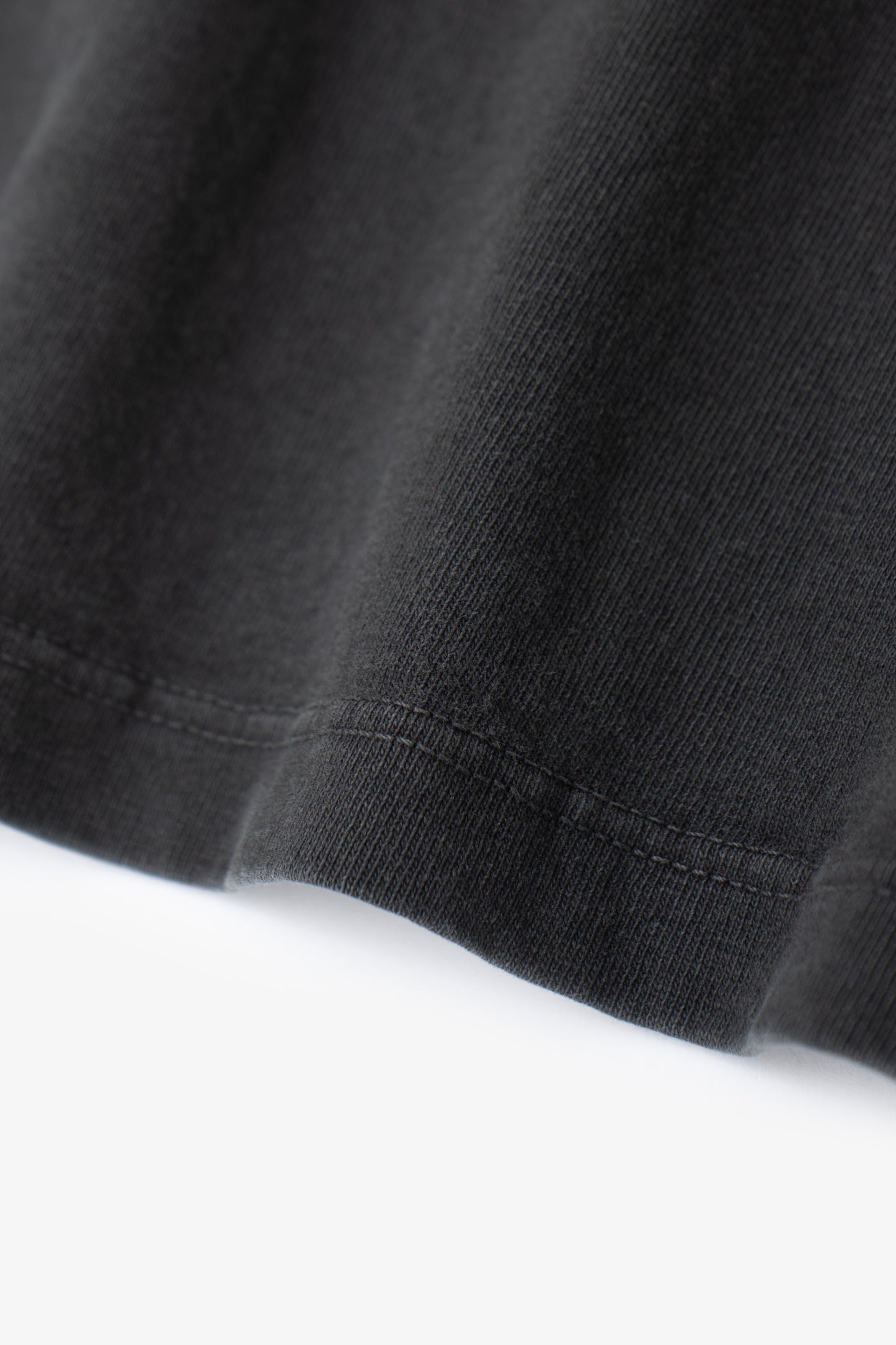 OUR T-SHIRT - PIGMENT CHARCOAL