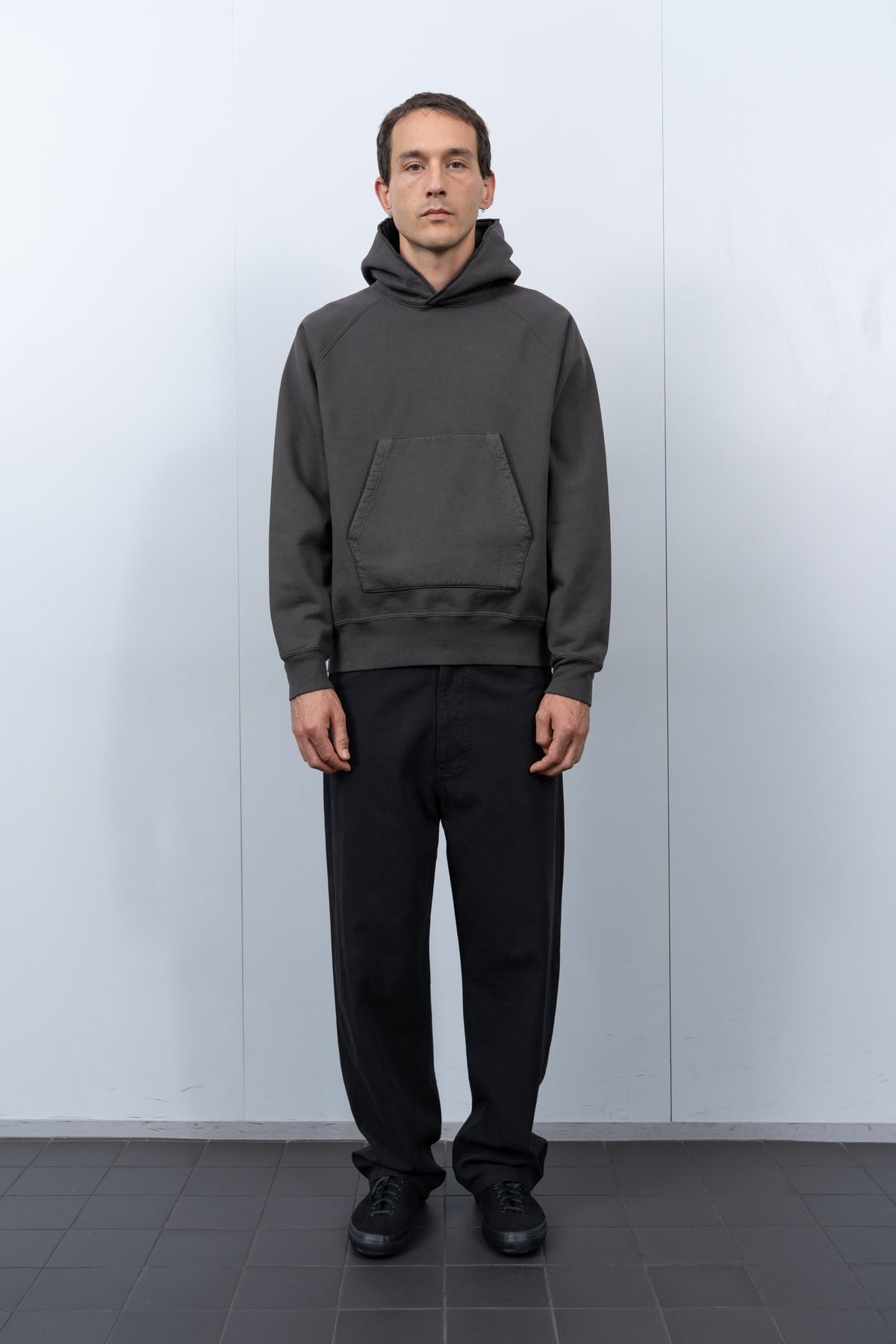 SUPER WEIGHTED HOODIE - GRANITE