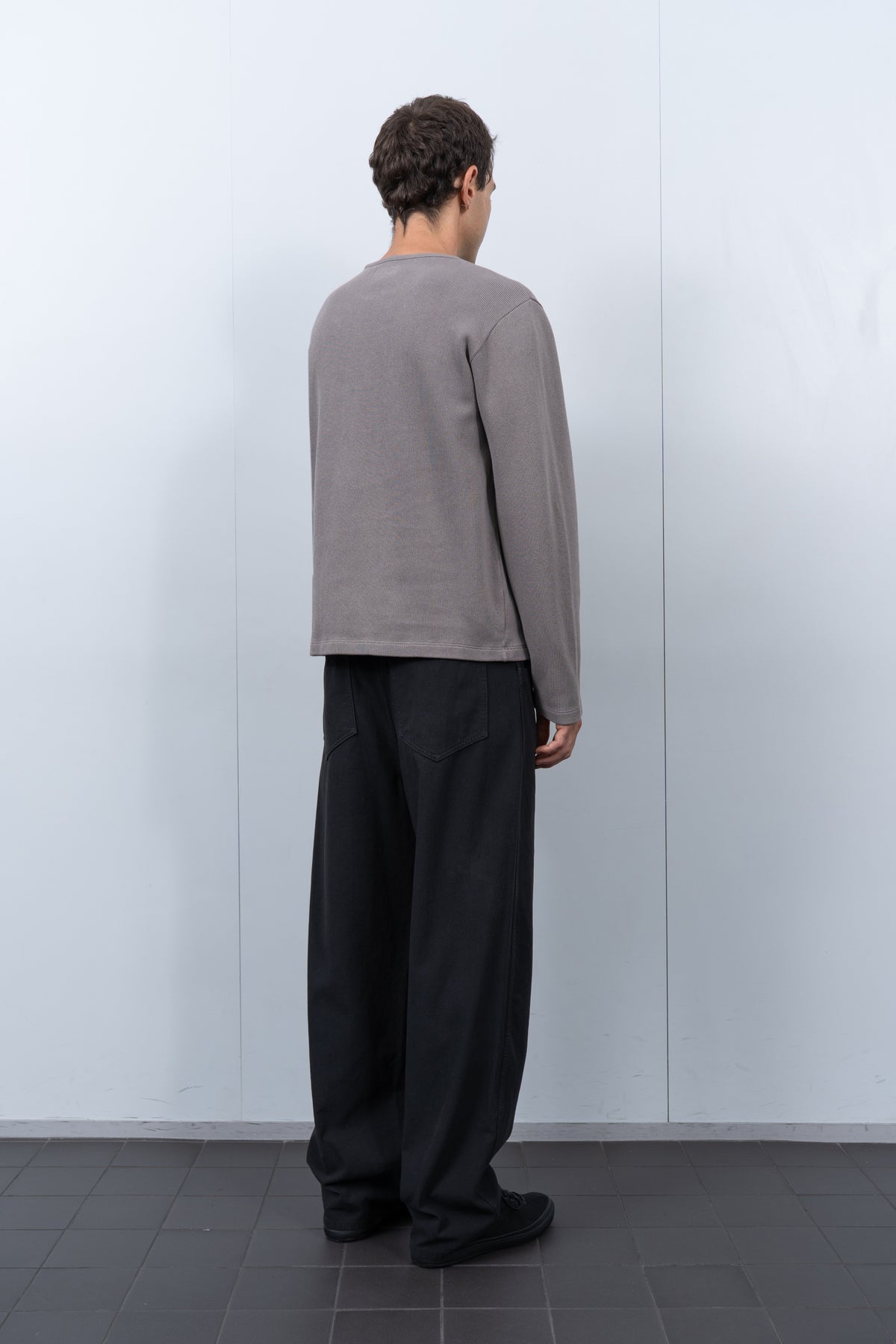 RINGER SWEATER - ANVIL GREY