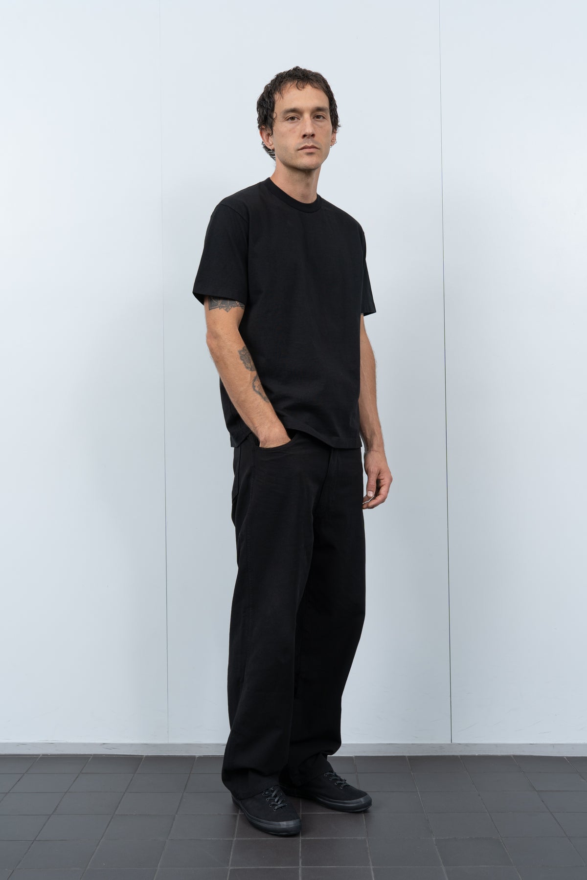 MUNICIPAL T-SHIRT - BLACK