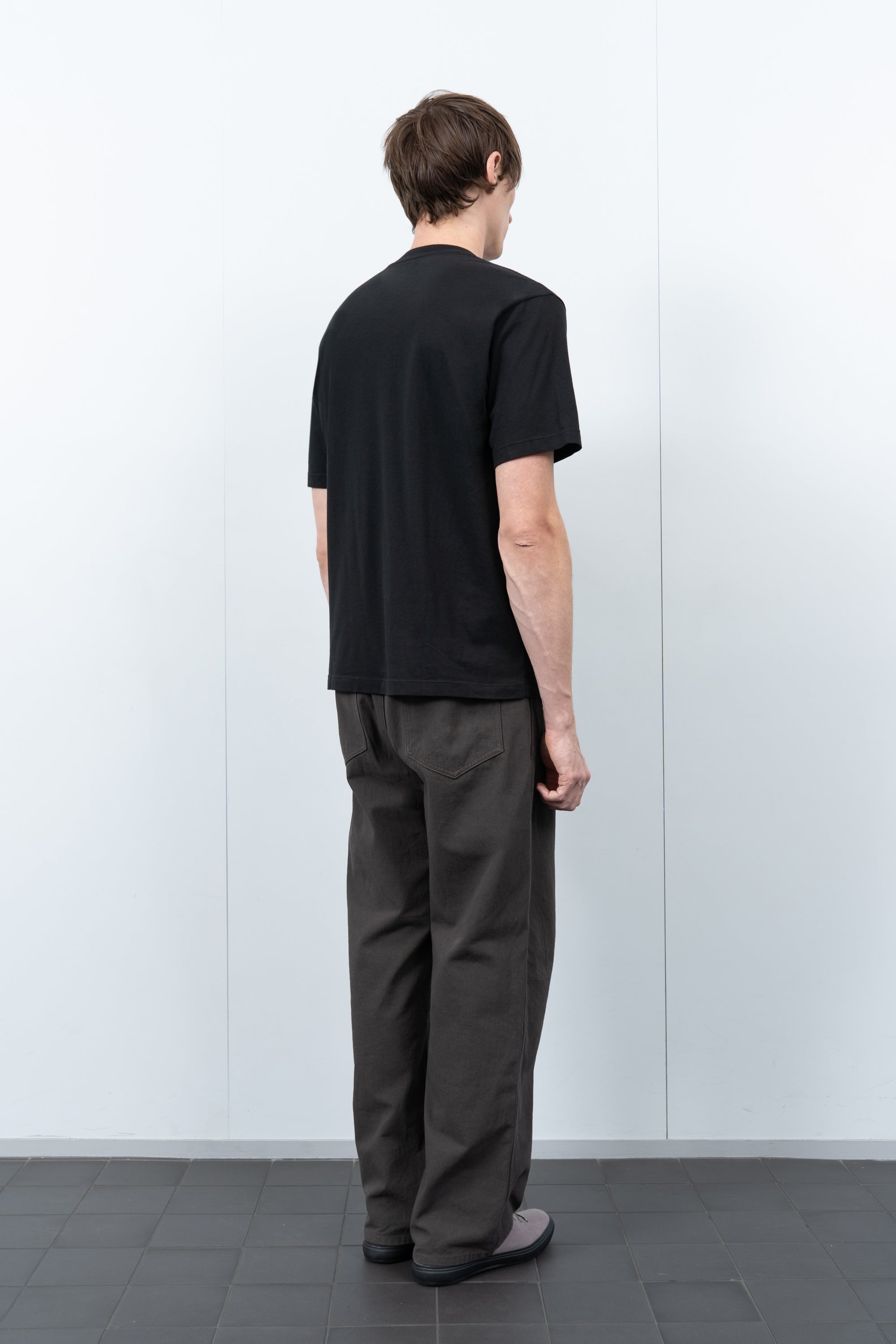 ATHENS T-SHIRT - BLACK