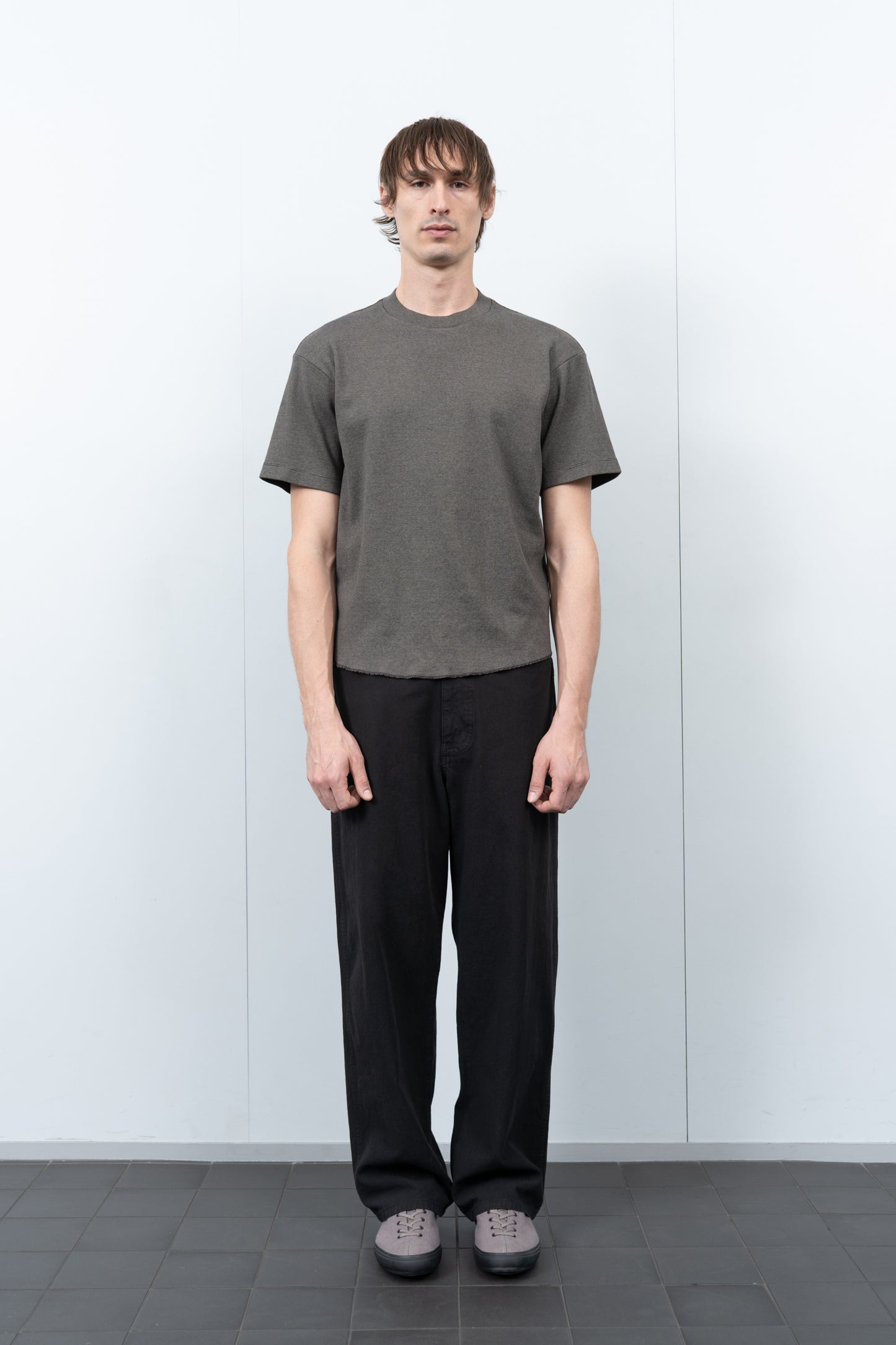 SIERRA T-SHIRT - ANVIL GREY/BLACK