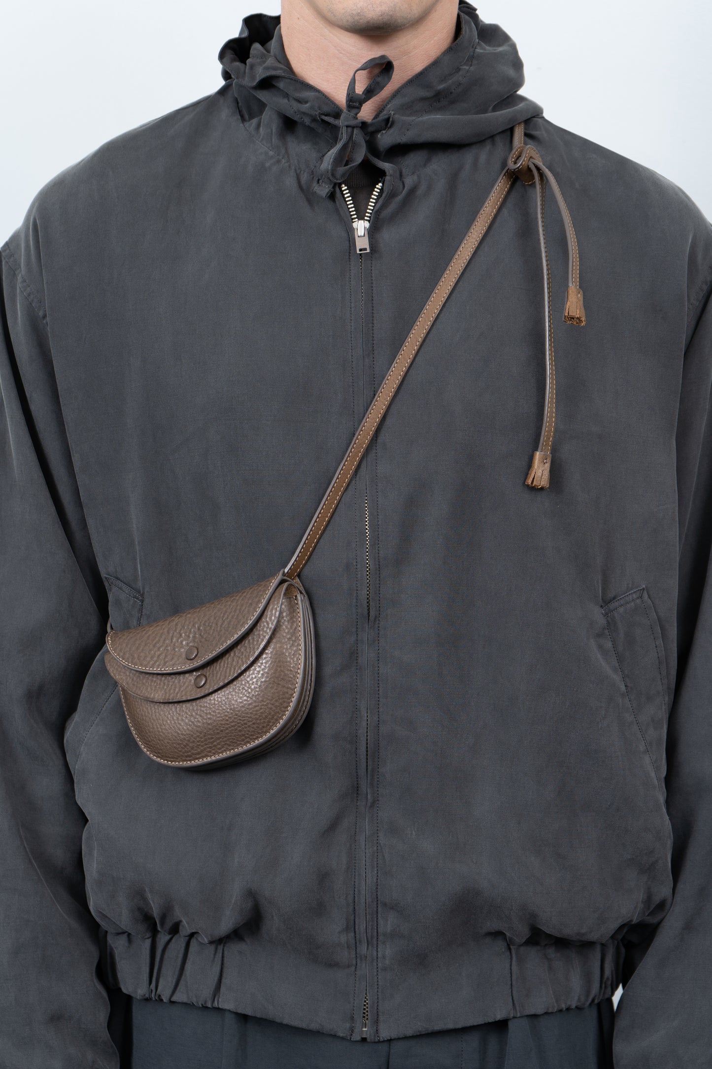 LW - C x KAPTAIN SUNSHINE LEATHER POUCH - BROWN PEBBLE