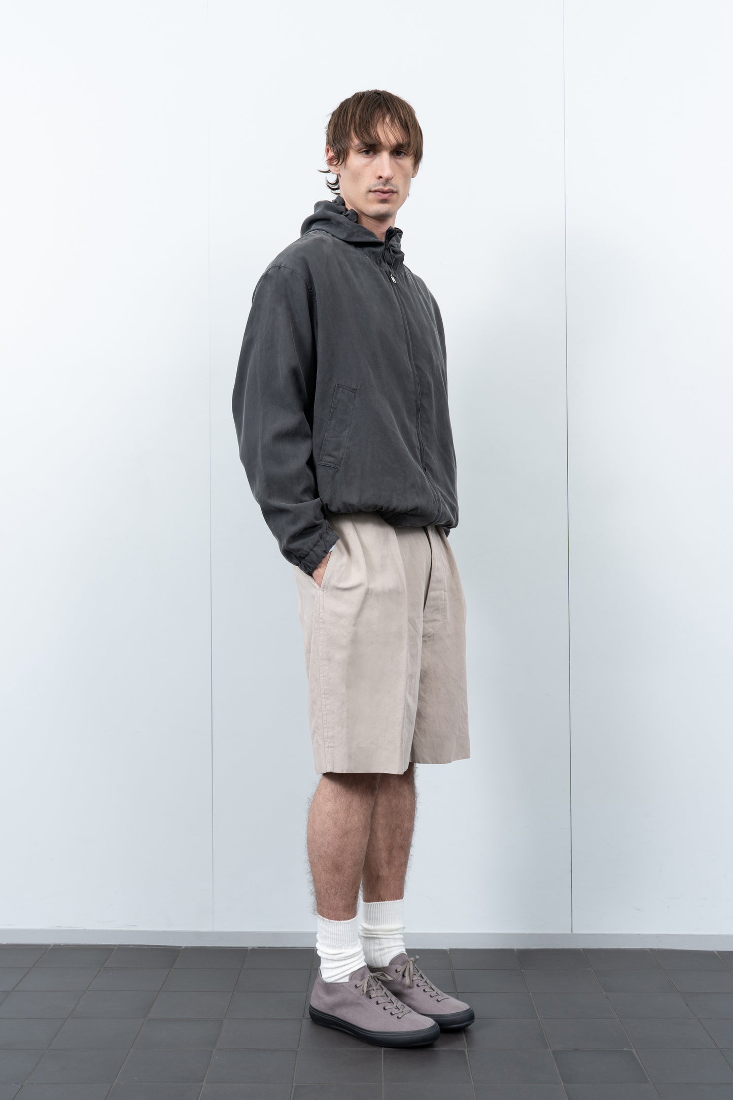 LW - C x KAPTAIN SUNSHINE COTTON LINEN SHORT - TAUPE