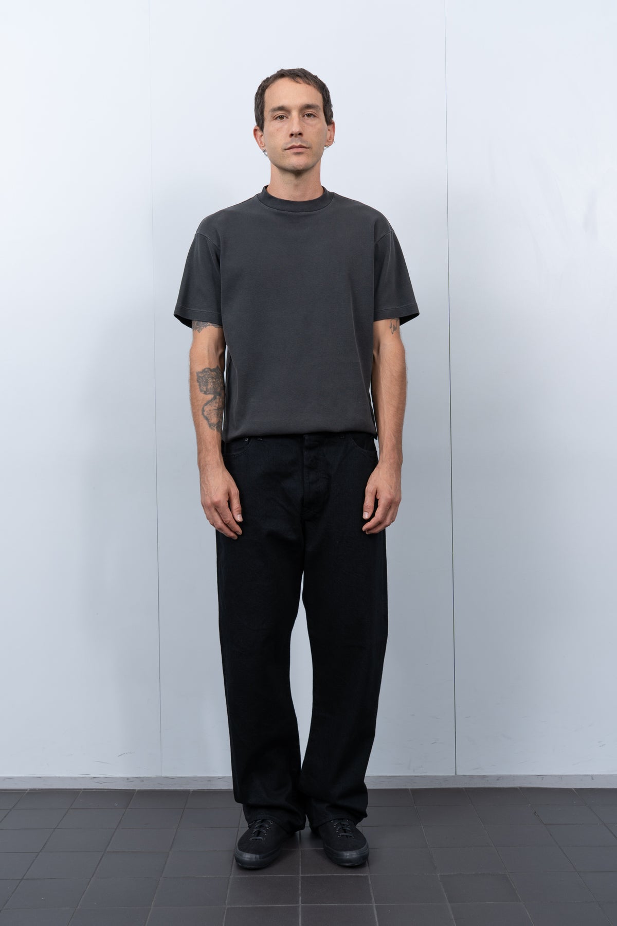 CLASSIC JEANS WIDE - BLACK