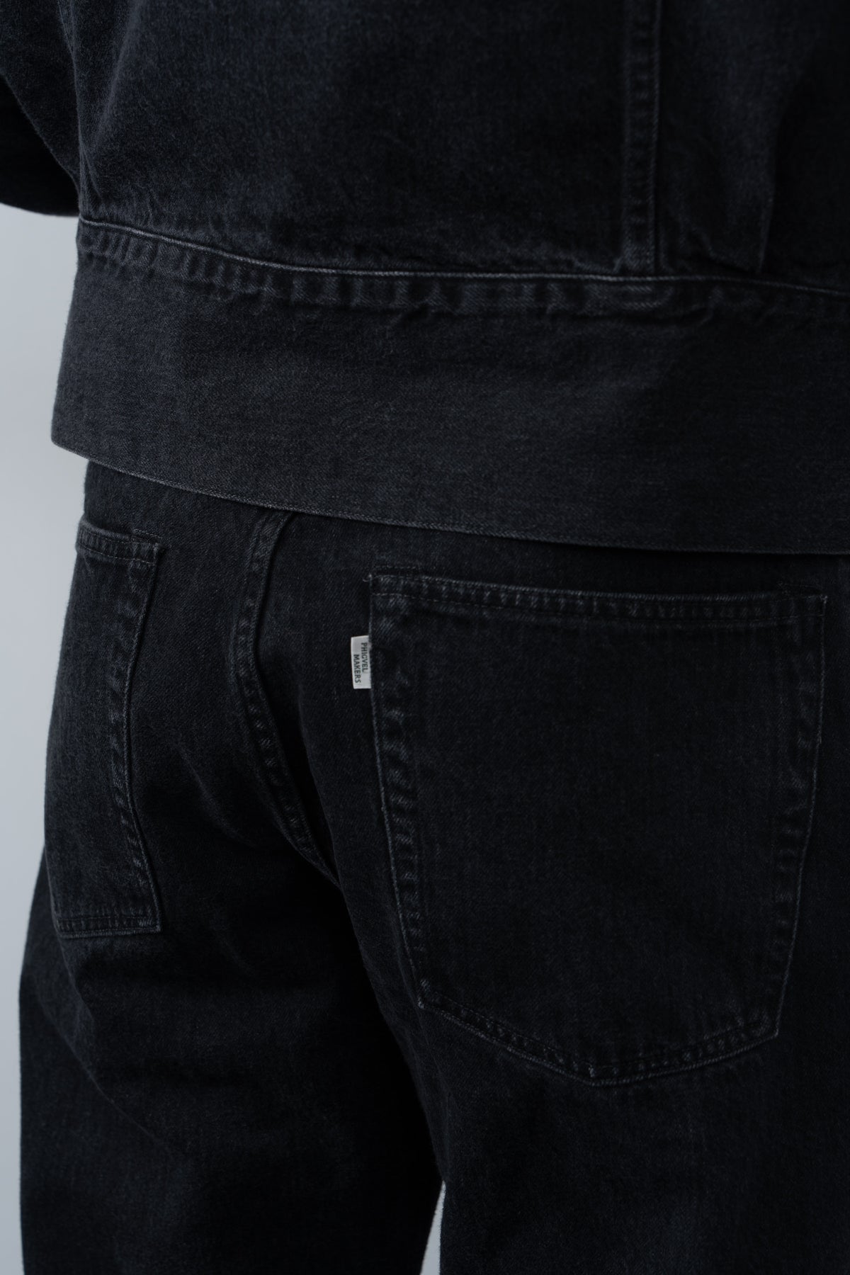 CLASSIC JEANS REGULAR - FADED BLACK